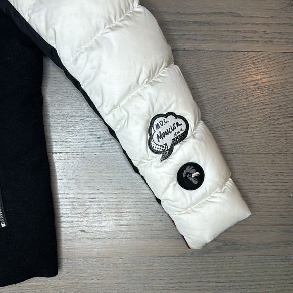 Moncler Puffer size youth 14 - Picture 2 of 10